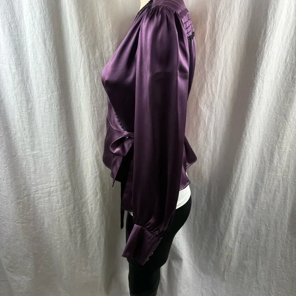 Sandra Angelozzi Elegant Silk Wrap Blouse in Rich Purple 42 - Picture 4 of 10